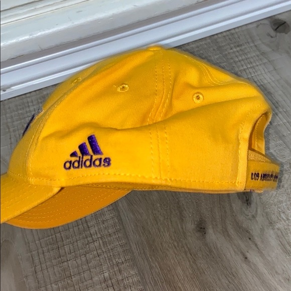 Los Angeles lakers hat - Picture 2 of 8
